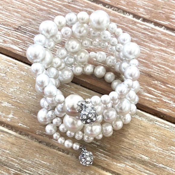 Theamariesjewelry Jewelry - Pearl Memory Wire Bracelet